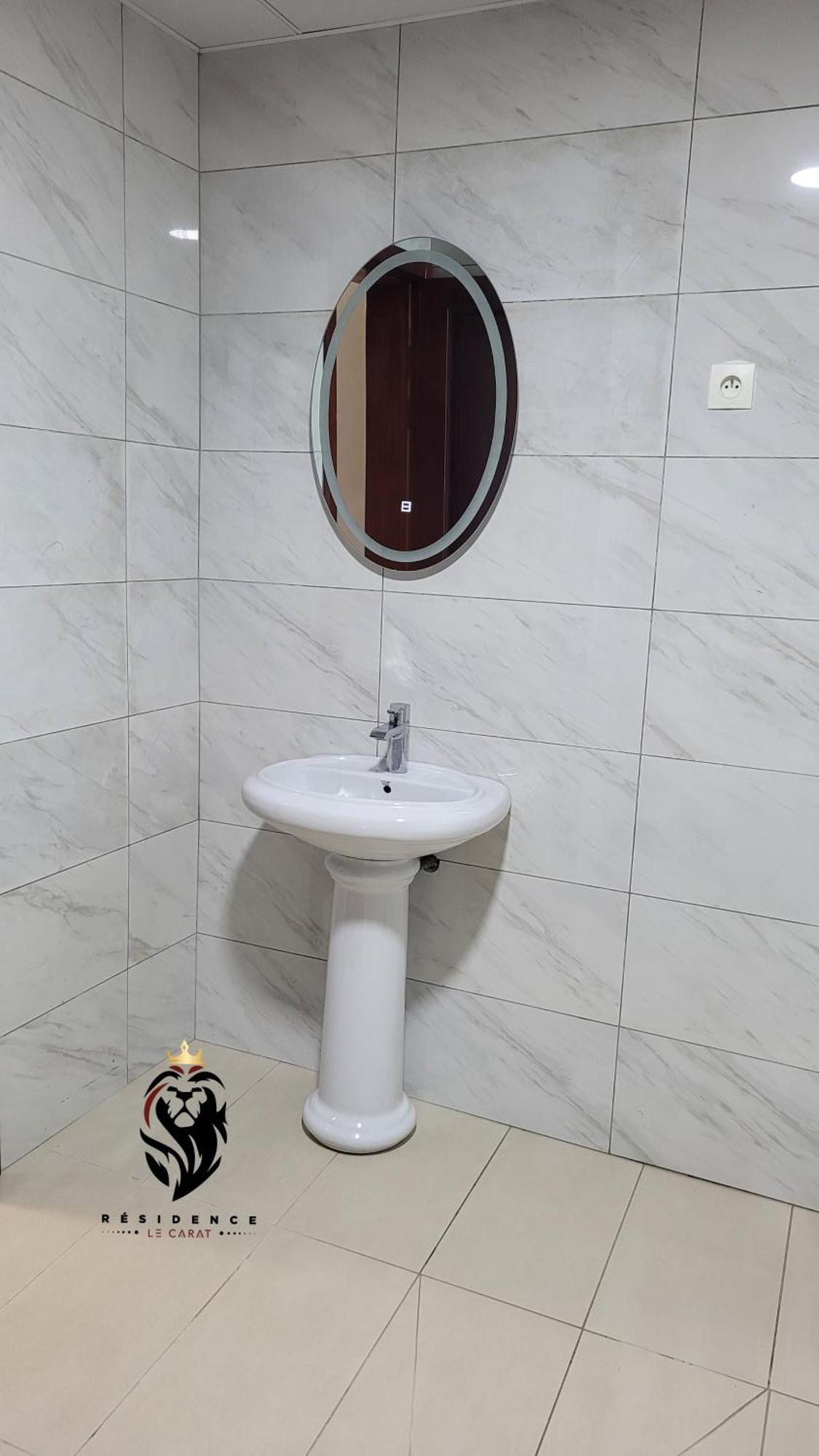Residence Le Carat Douala Exterior photo